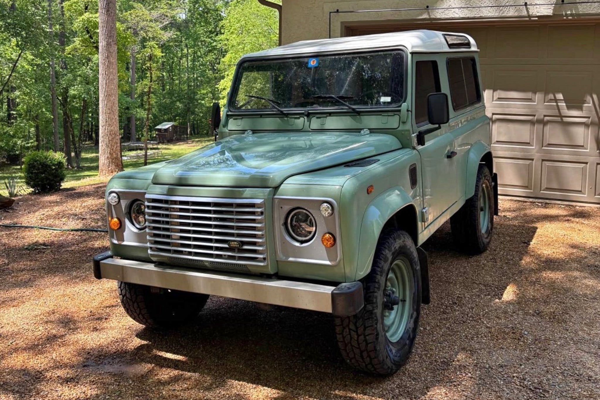 The Barn - Unrestored Land Rovers by HIMALAYA – DriveHIMALAYA